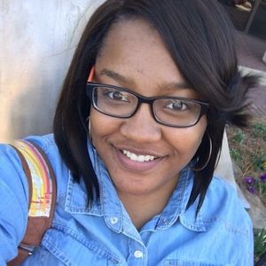 Meet your Posher, Salina